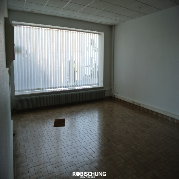 Location Immobilier Professionnel Local commercial Ferrette 68480